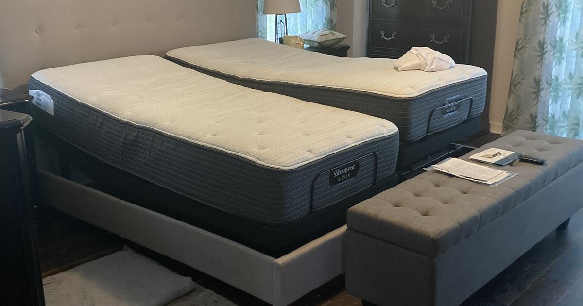 King adjustable bed EASE by Ashley for 500 in Inverness, FL For Sale