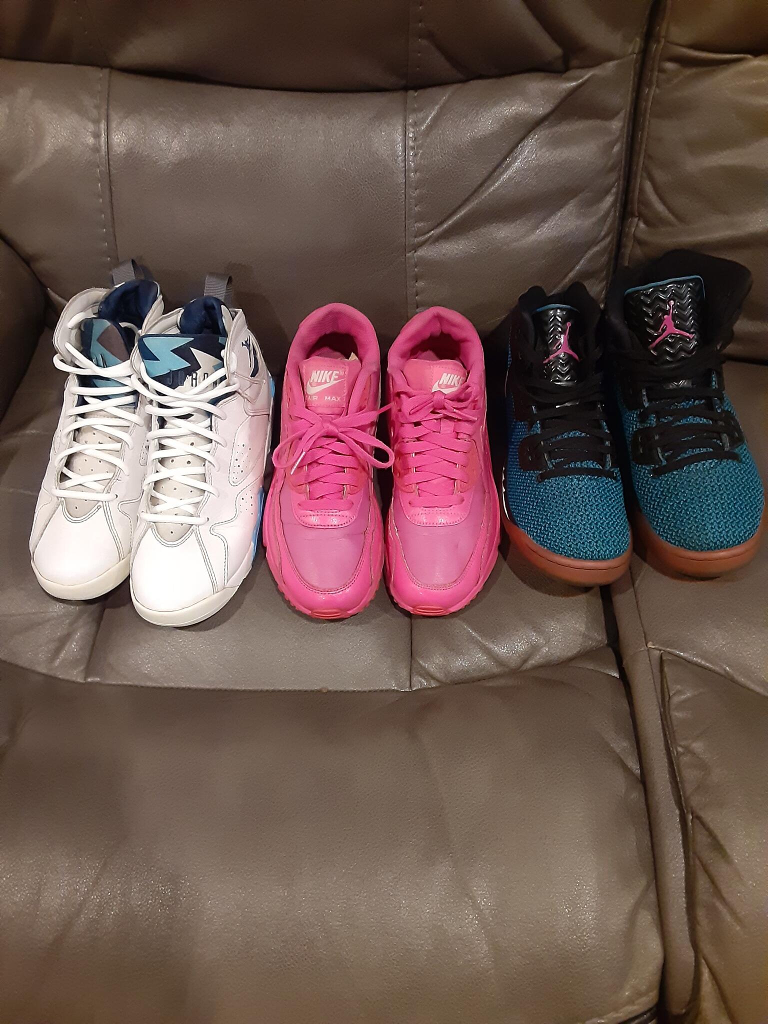 Jordan/nike 6.5y for 250 in La Grange Highlands, IL For Sale & Free