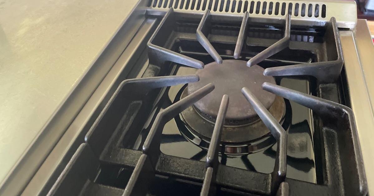 Viking stove top for 345 in Painesville, OH For Sale & Free — Nextdoor