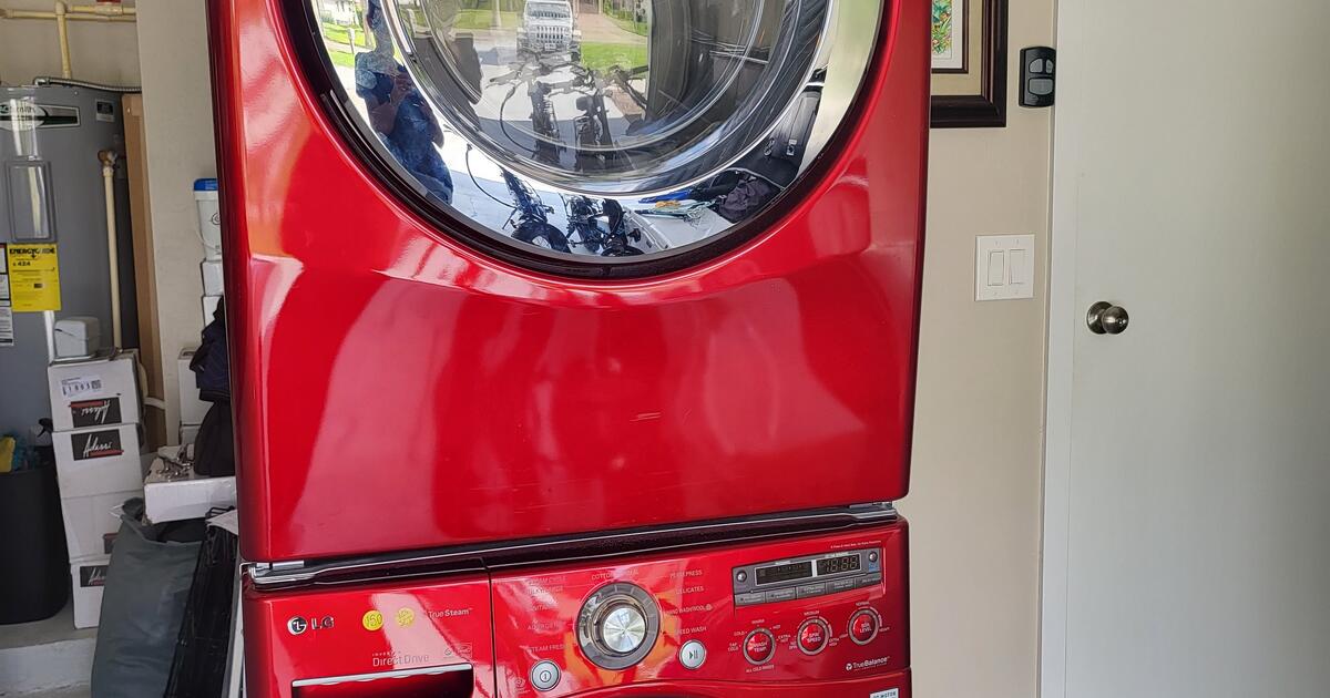 LG Washer and dryer with stacking mount for sale for 350 in Cape Coral