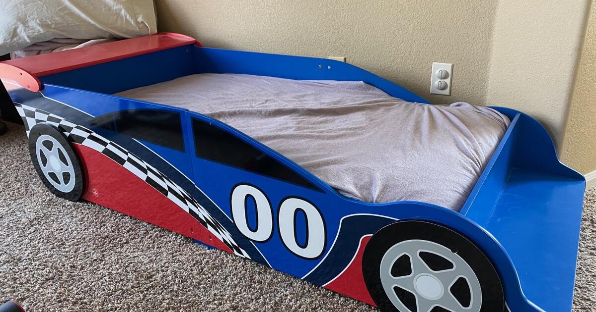 kidkraft racecar toddler bed mattress