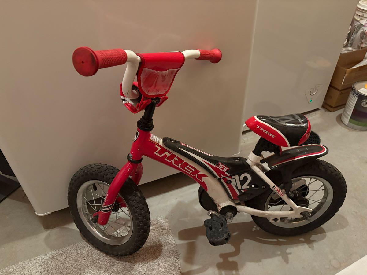 trek jet 12 bicycle Trek Jet 12 Trek Bike With Training Wheels Mystic 12 Trek Bikes