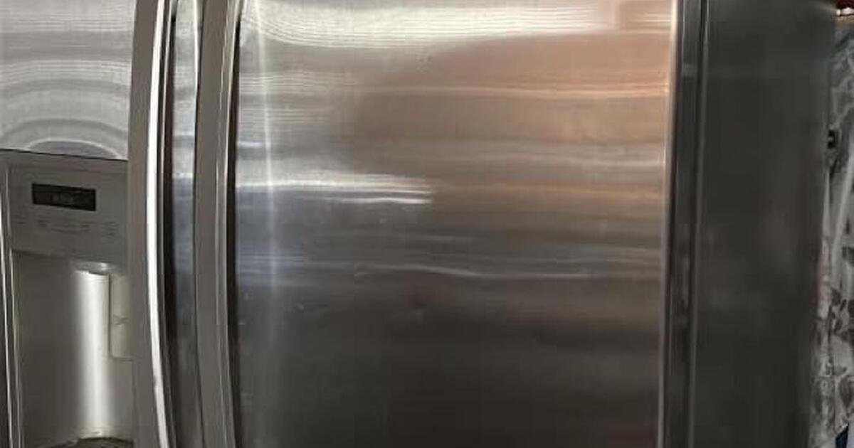 Refrigerator for 500 in El Paso, TX Finds — Nextdoor