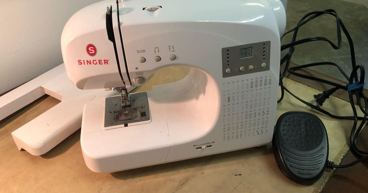 Singer Sewing Machine. for 40 in Olympia, WA For Sale & Free — Nextdoor
