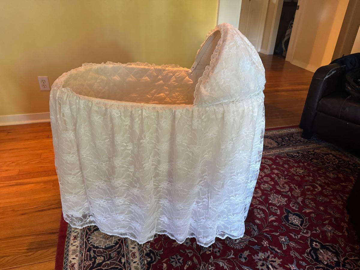 White Lace Wicker Baby Bassinet