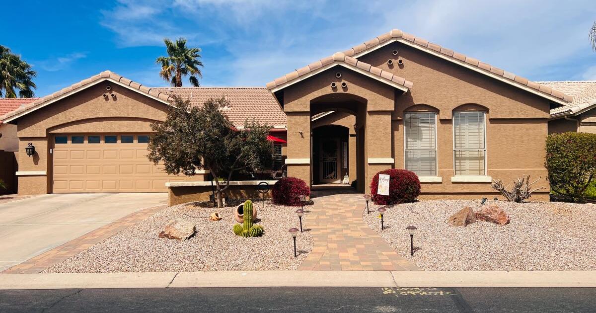 Home for sale in Sun Lakes Oakwood CC for 625000 in Sun Lakes, AZ