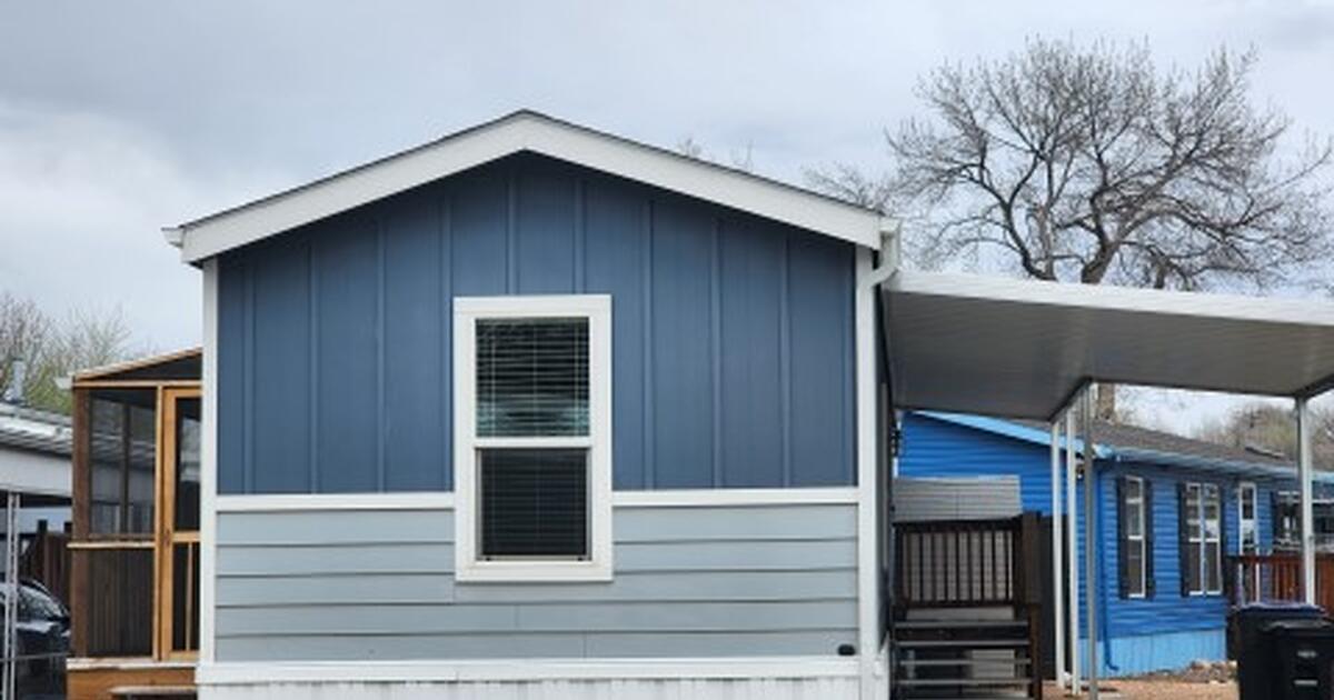 Mobile/Manufactured Home located in Grand Meadow MHP, 83117th Ave