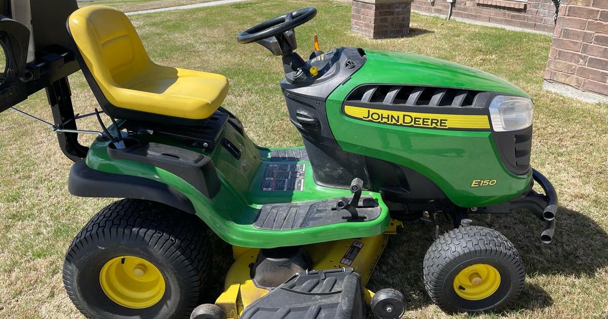 Riding lawn mower for 1000 in Weatherford, TX For Sale & Free — Nextdoor