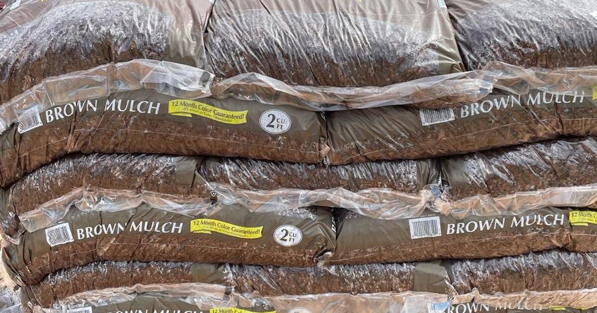 Mulch for sale 2.50/bag for 3 in Navarre, FL Finds — Nextdoor