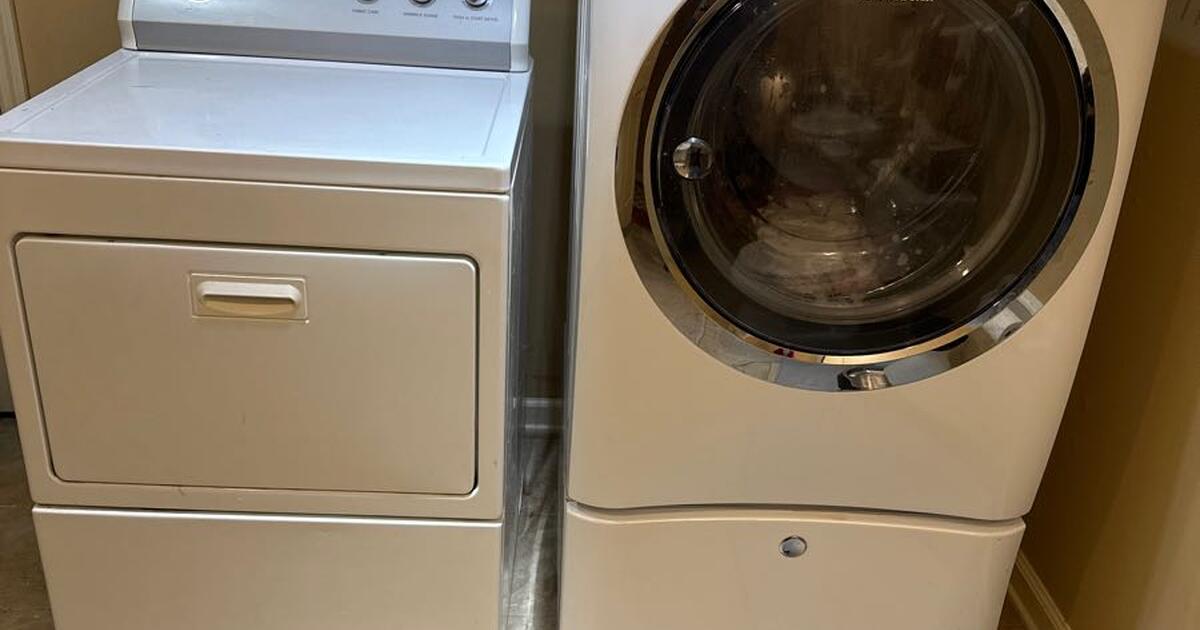 Electrolux washing machine and bin, Kenmore 700 dryer for Free in