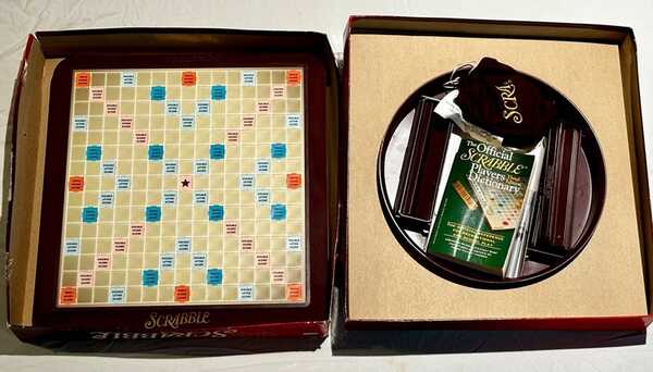 Scrabble Turntable 