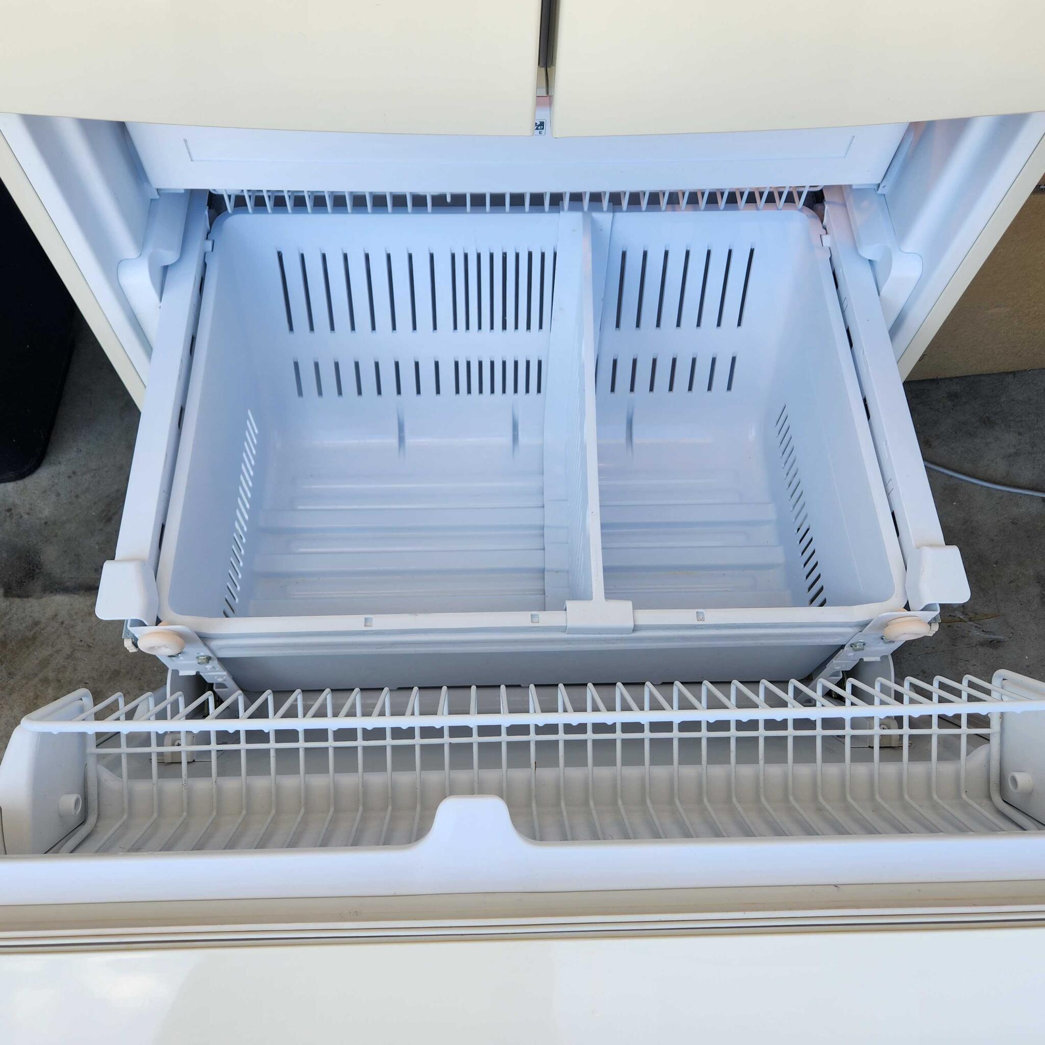 Kenmore Elite (LG brand) Refrigerator for 200 in Lakeland, FL For Sale & Free — Nextdoor