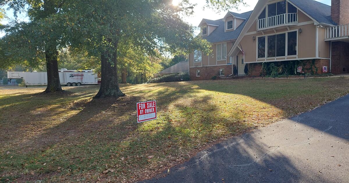 Landrum Home For Sale By Owner, 300 Sunset Rd. 29356 for 500000 in