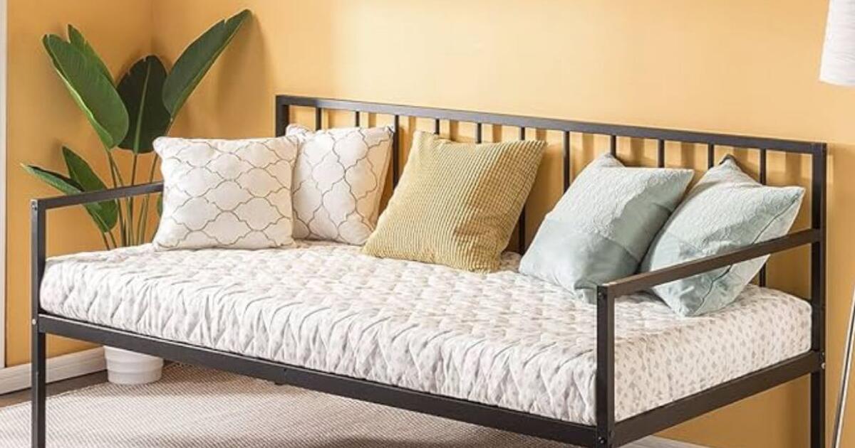 Metal day bed with organic cotton mattress for 65 in Coeur D Alene, ID