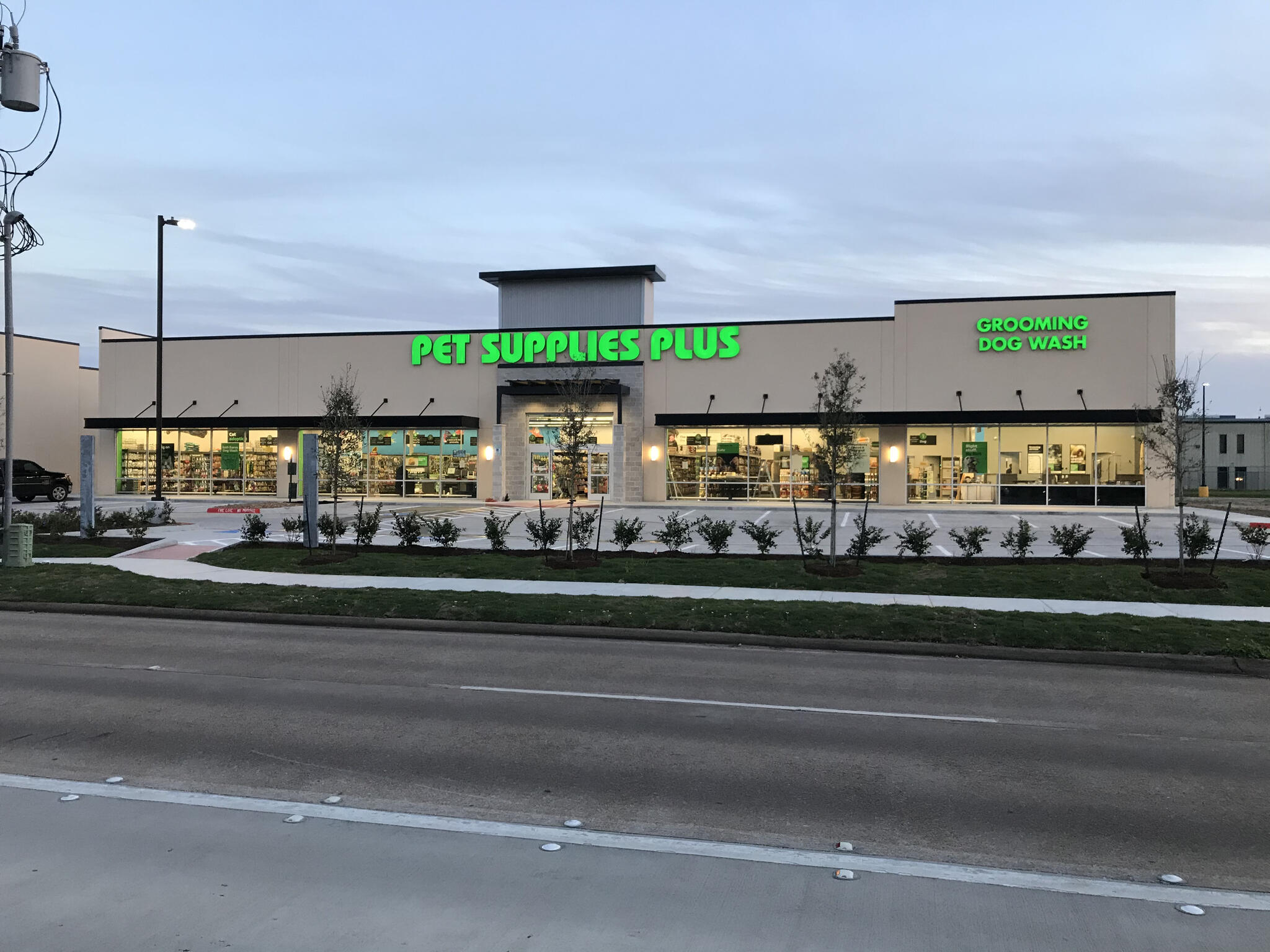 Pet Supplies Plus - Waxahachie, TX