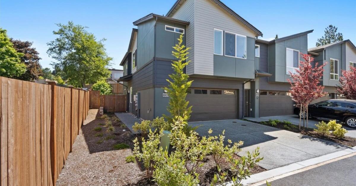 Mukilteo Townhouse for 649995 in Mukilteo, WA For Sale & Free — Nextdoor