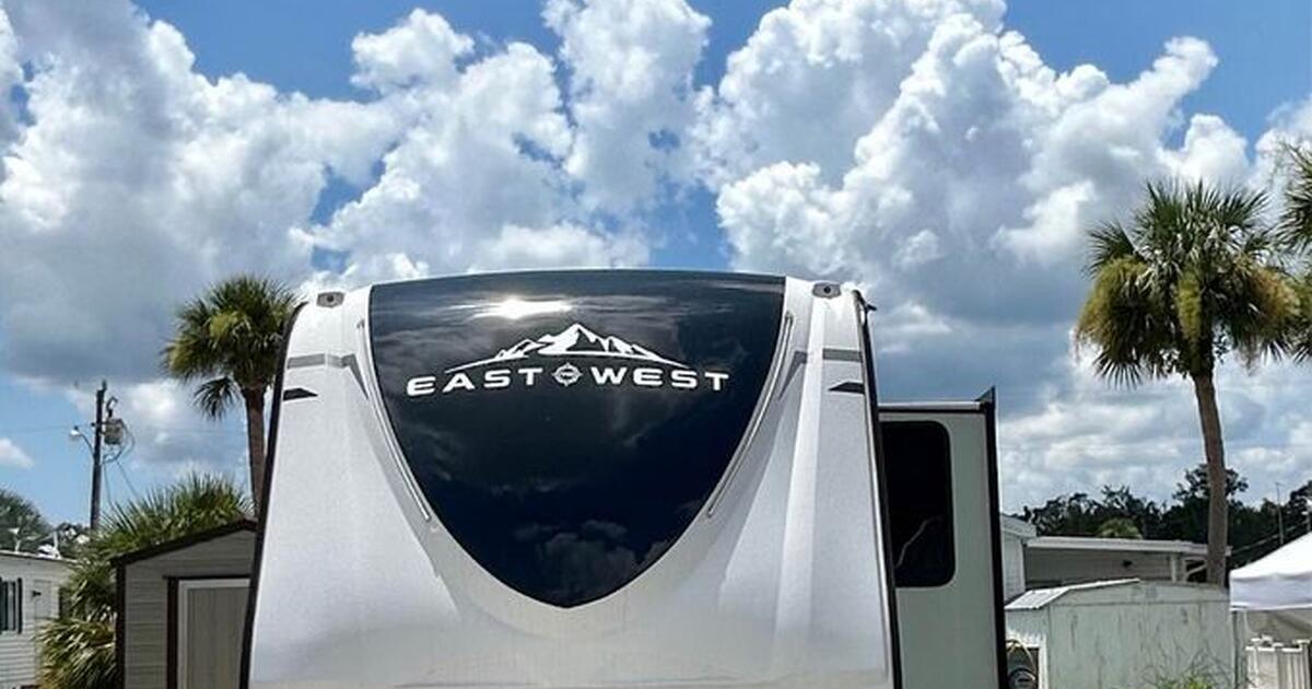 2021 Forest River East to West Alta KRB2600 POSSIBLE RV RENTAL SITE