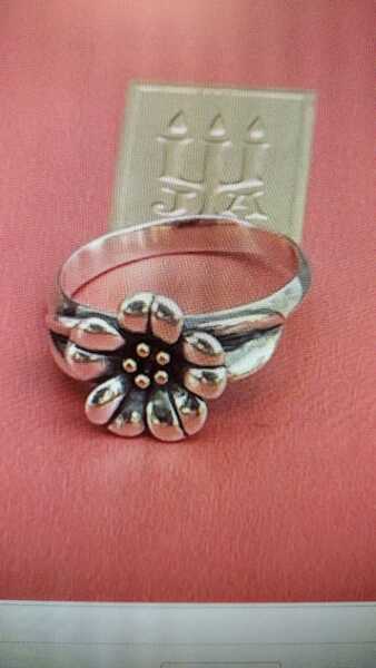James Avery Retired Piece Sterling 18k Gold April Flower Ring For 80 In Amarillo TX For Sale Free Nextdoor