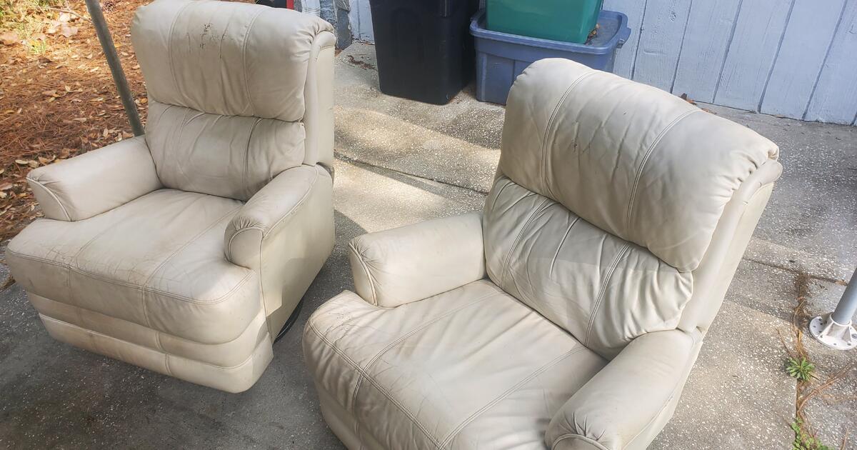 white leather swivel rocker recliners for Free in Ocala, FL Finds