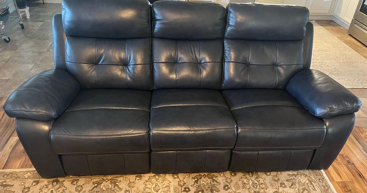 Leather recliner couch & love seat for 650 in Rockwall, TX For Sale