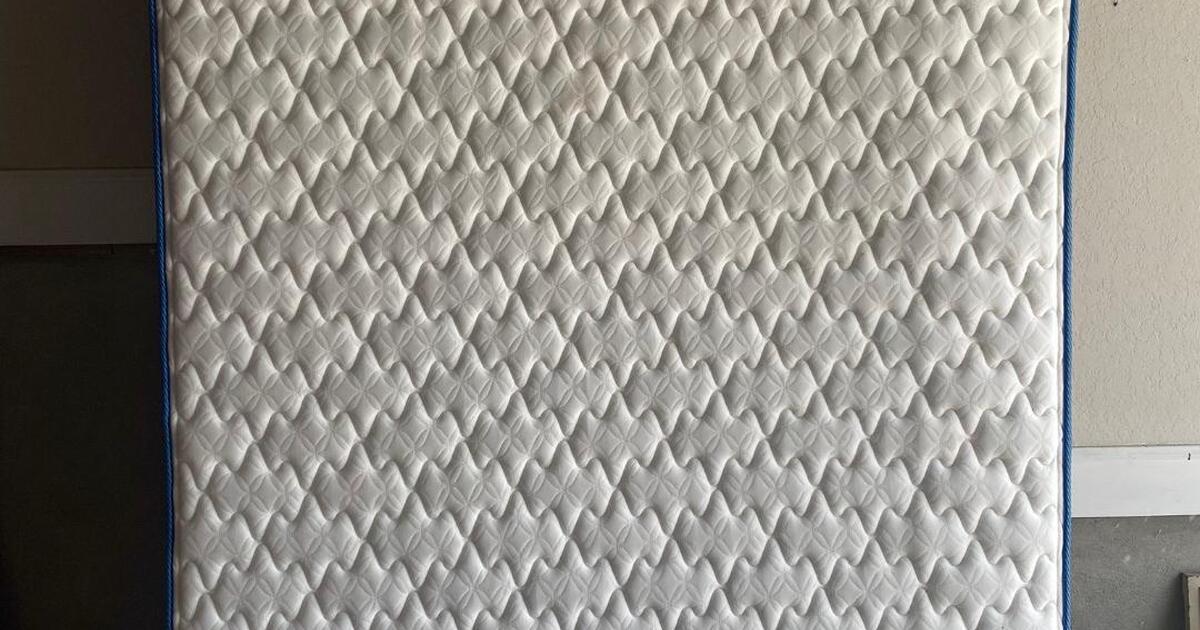 Top brand mattresses. for 90 in Spring Branch, TX For Sale & Free
