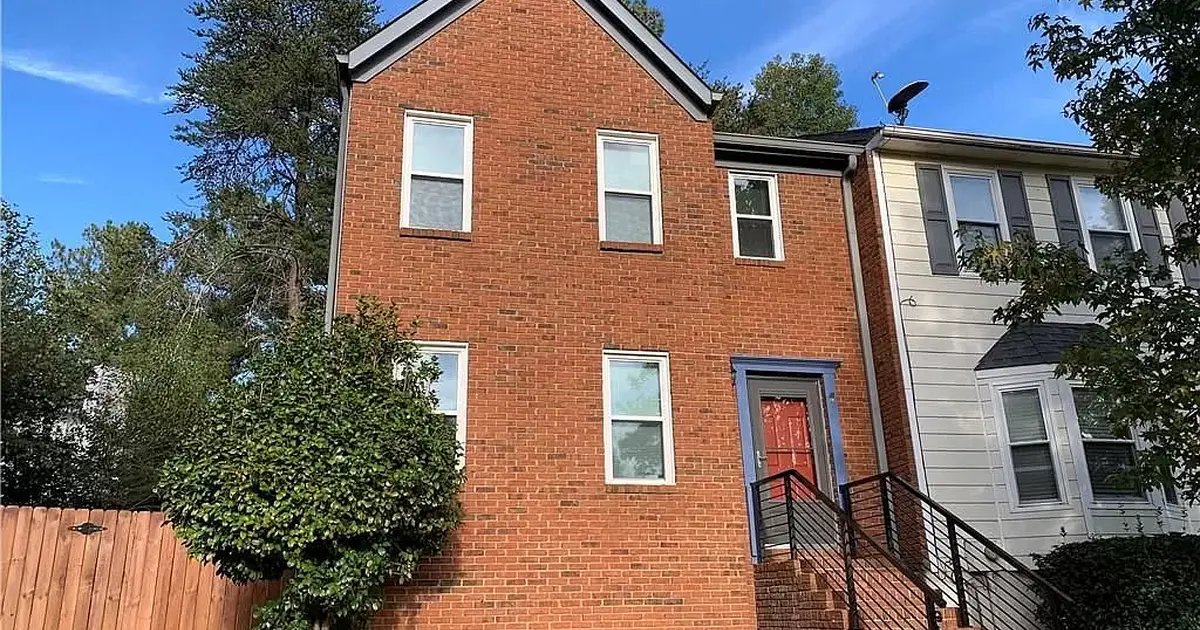 Townhouse for Rent, Marietta GA, 2 bedroom 2.5 bath 1,800 for 1750 in