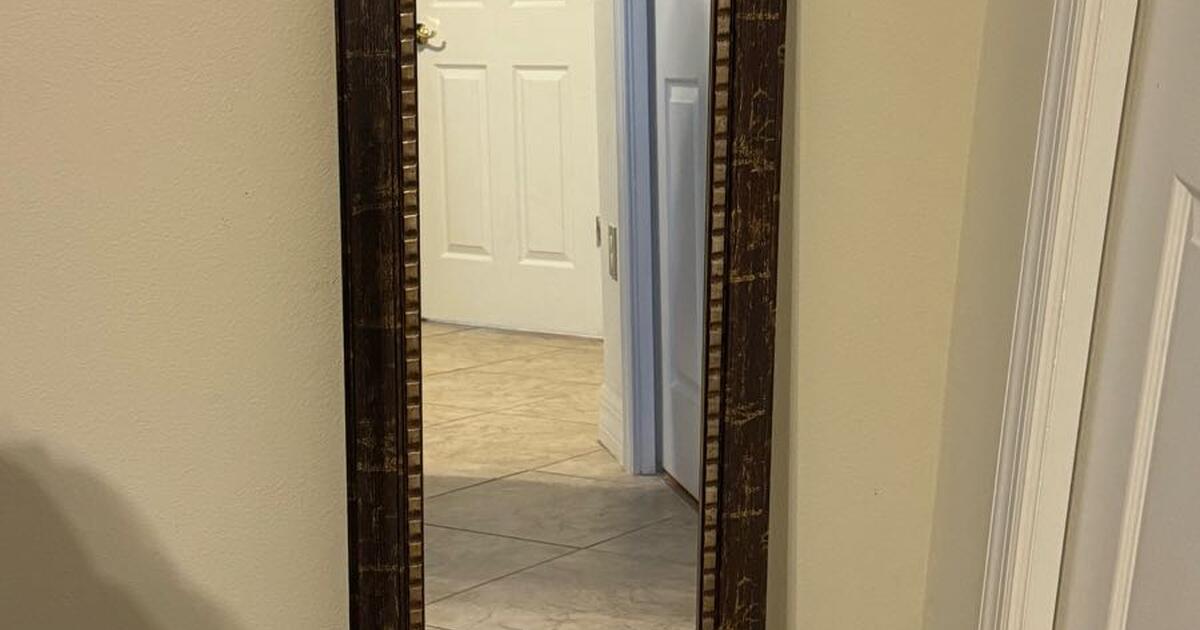 2 tall matching mirrors for 20 in Parrish, FL For Sale & Free — Nextdoor