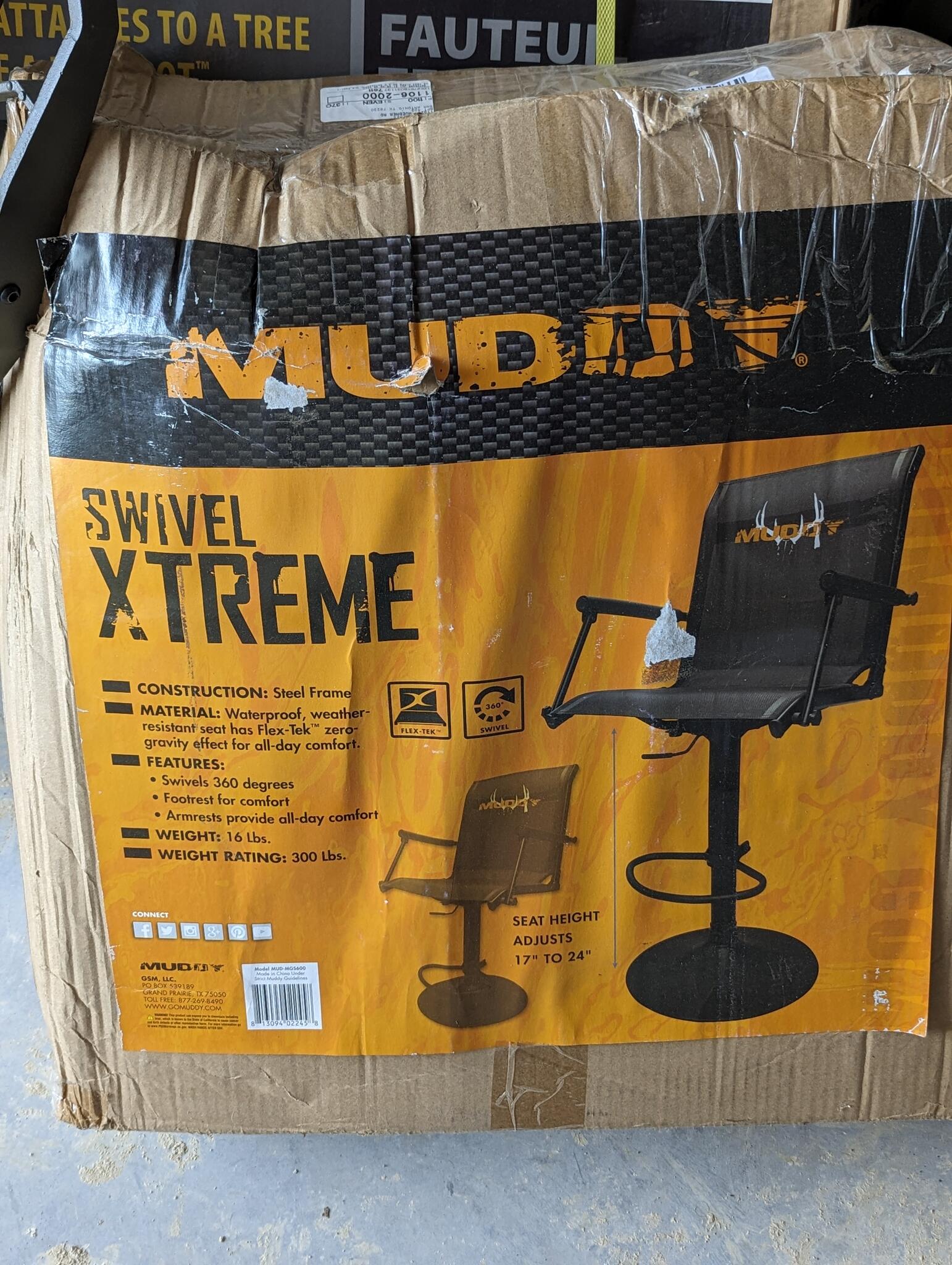 Muddy xtreme swivel discount chair