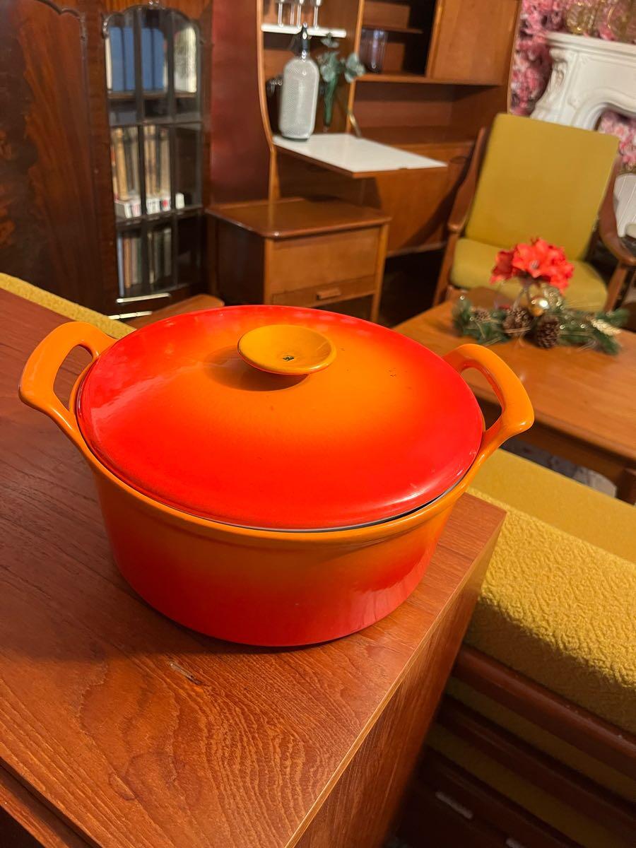 Mid Century Danish Modern Red Danecast Cast Iron Enamel 5qt. Dutch