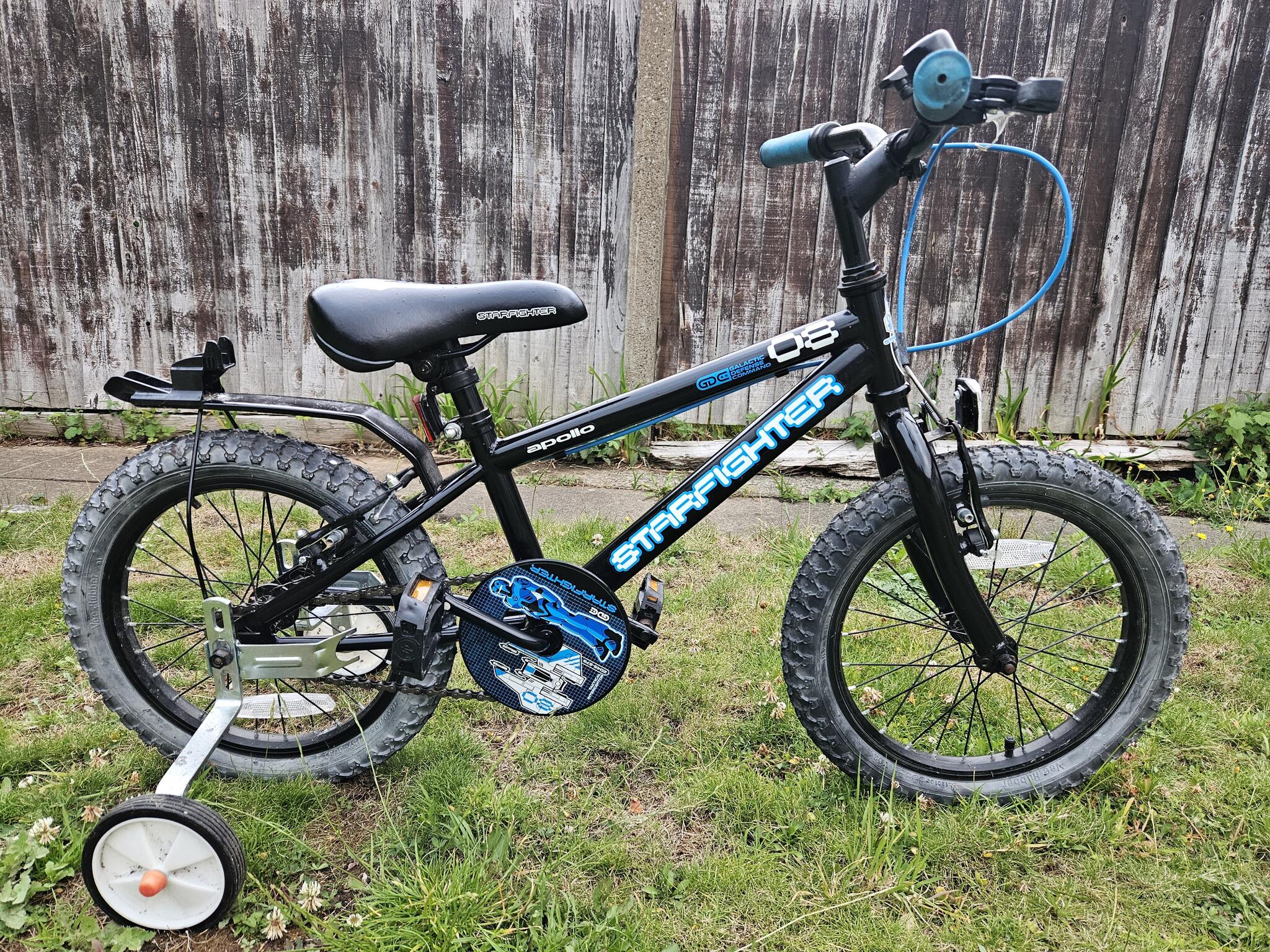 Mountain Bike Apollo Outrage 16 Apollo Starfighter Halfords Apollo