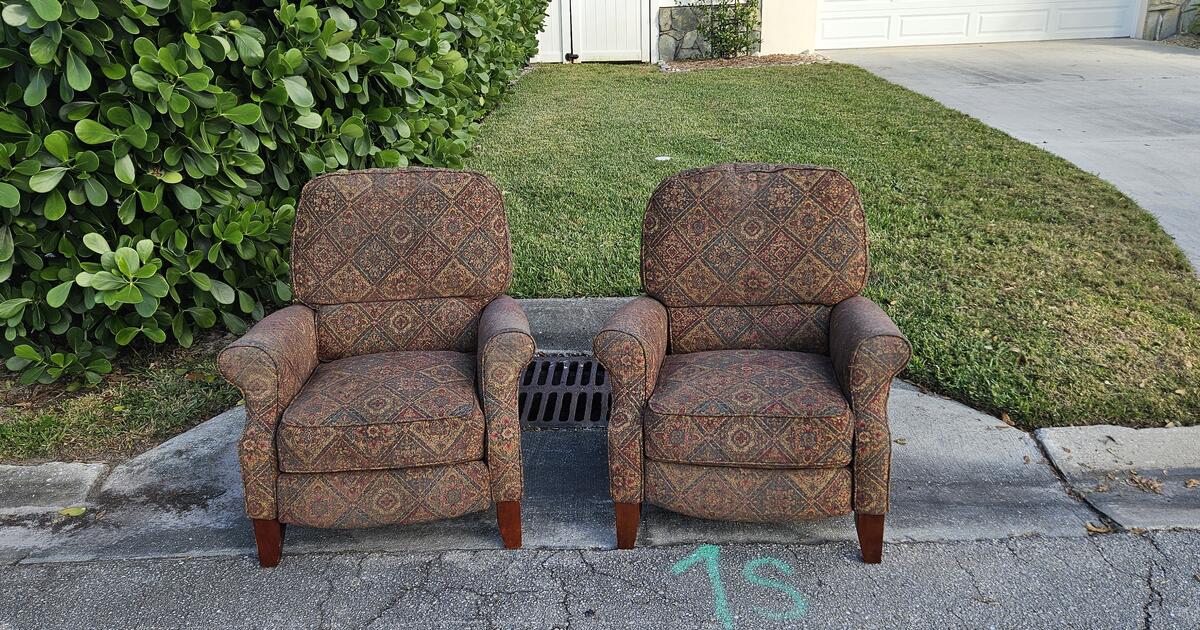 Curb Alert! High Leg Recliners (match set) for Free in Fort Myers, FL