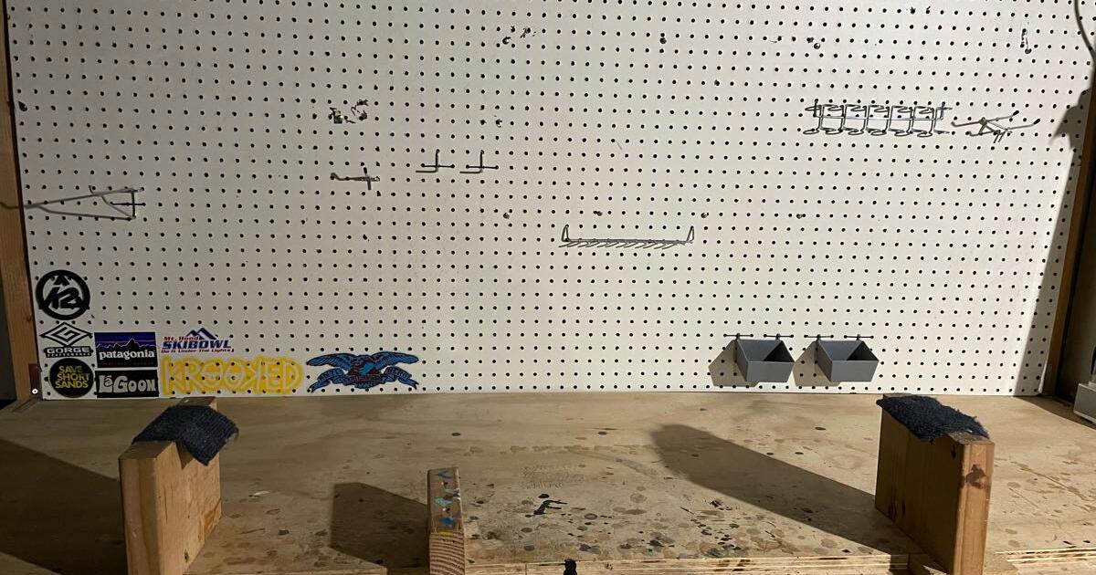 Skateboard / snowboard waxing table / workbench for Free in Portland, OR For Sale & Free