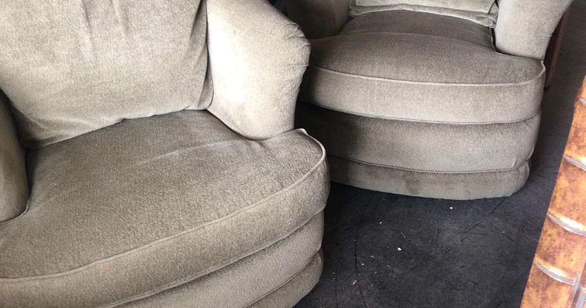 Lazy Boy Swivel chairs for Free in Brentwood, CA For Sale & Free