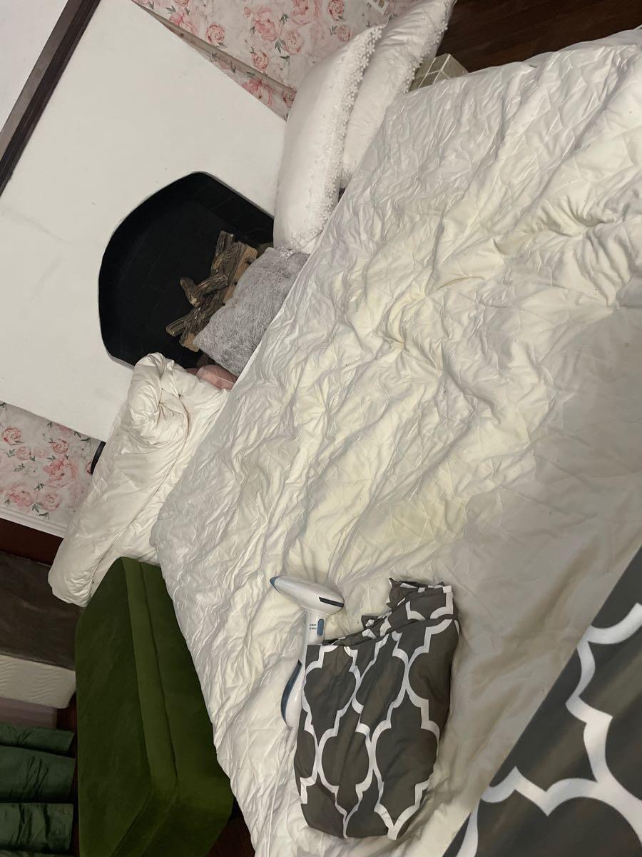 King mattress and two twin box springs for Free in Locust Grove, VA For Sale & Free — Nextdoor