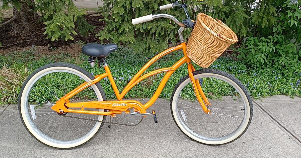 Electra Cruiser Bicycle Beautiful for 295 in Fishers, IN For Sale