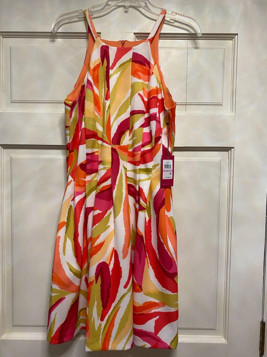 ⭐️ NWT ⭐️ Vince Camuto Printed Scuba Fit & Flare Halter Dress Multi 2 - Size 6