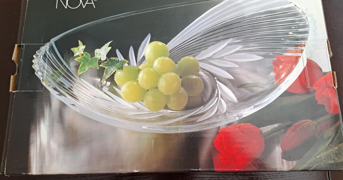 Studio Nova Crystal bowl for 10 in Sugar Land, TX Finds — Nextdoor