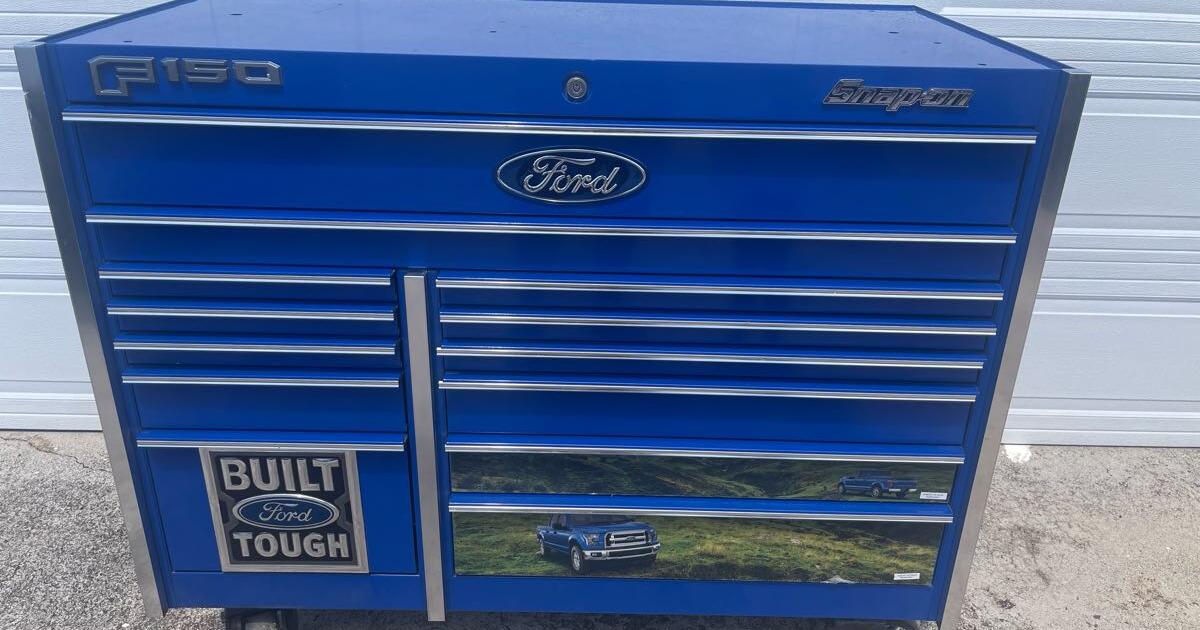 Snap on tool box tools are included for 5000 in honolulu hi for
