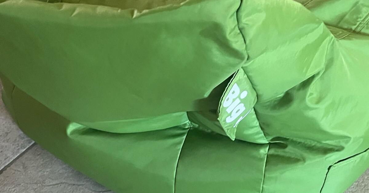 Big Joe dorm chair for 10 in Henderson, NV For Sale & Free — Nextdoor