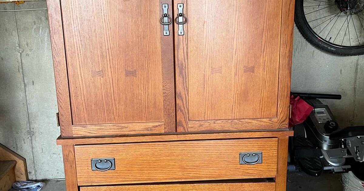 Dresser for Free in Colorado Springs, CO Finds — Nextdoor