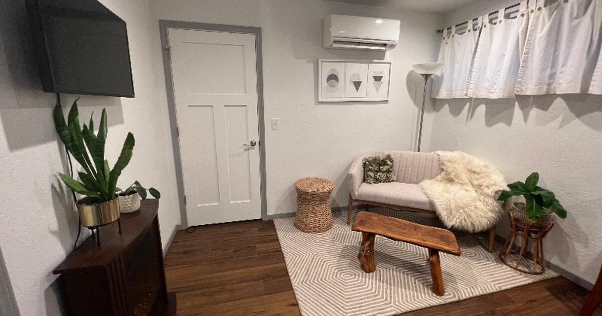 Furnished apartment month to month rent for 1000 in ashland or for