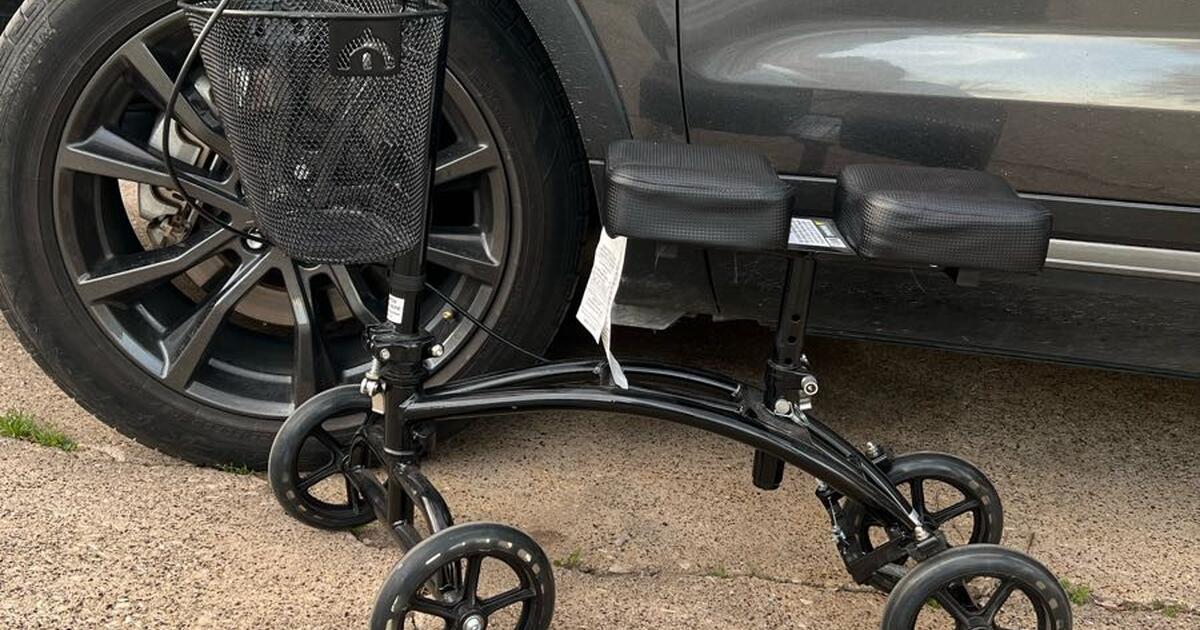 Drive Medical 796 Dual Pad Steerable Knee Walker for 70 in Richardson, TX Finds — Nextdoor