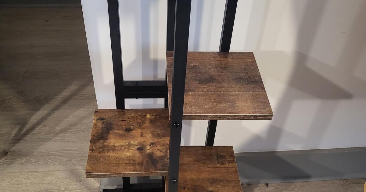 Plant Stand for $20 in Decatur, GA | For Sale & Free — Nextdoor