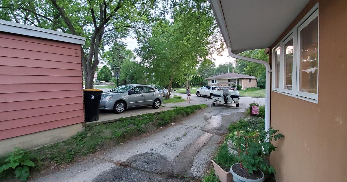 Wanted Lannon Stone in Milwaukee, WI For Sale & Free — Nextdoor