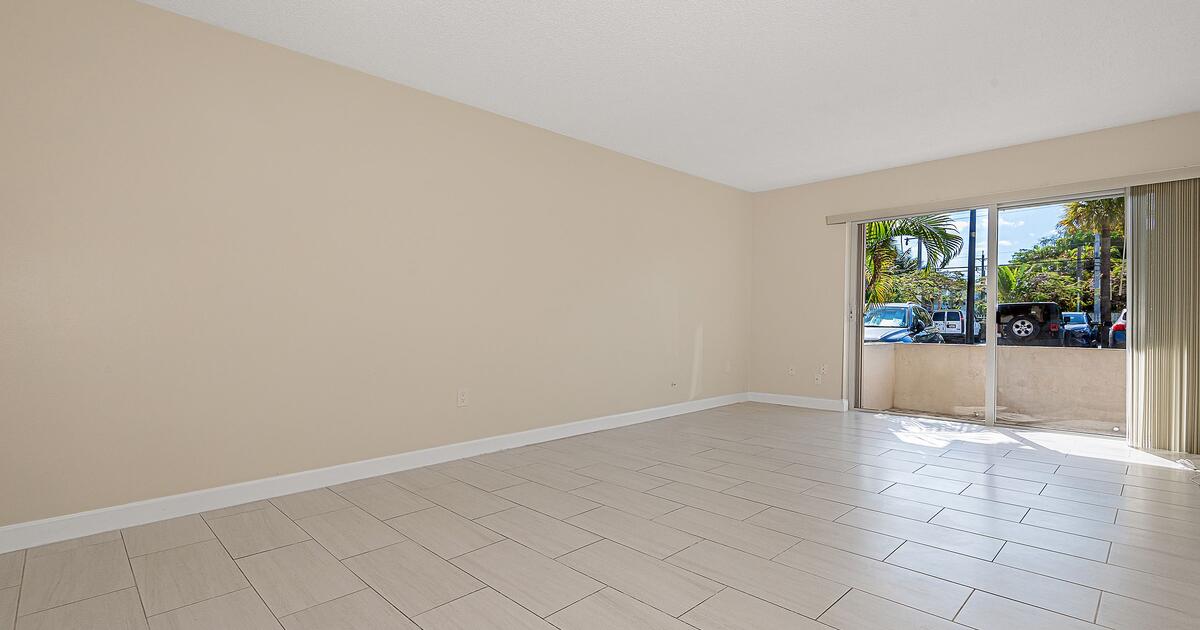 Apartment for Rent Dadeland 7765 SW 86th St, Unit F2111, Miami, FL