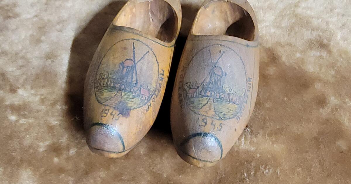 Genuine Holland Wooden Shoe Replica 1940s for $5 in Belton, TX | For ...