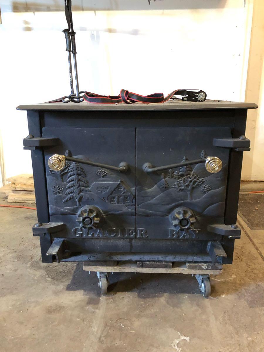 Glacier Bay Wood Stove 300 for 300 in Cheyenne, WY For Sale & Free