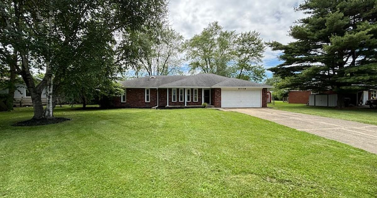 Home for SalePending for 205000 in Anderson, IN For Sale & Free