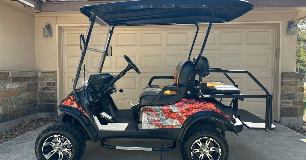 2009 Yamaha Drive Custom Gas Golf Cart for 5900 in La Vernia, TX For
