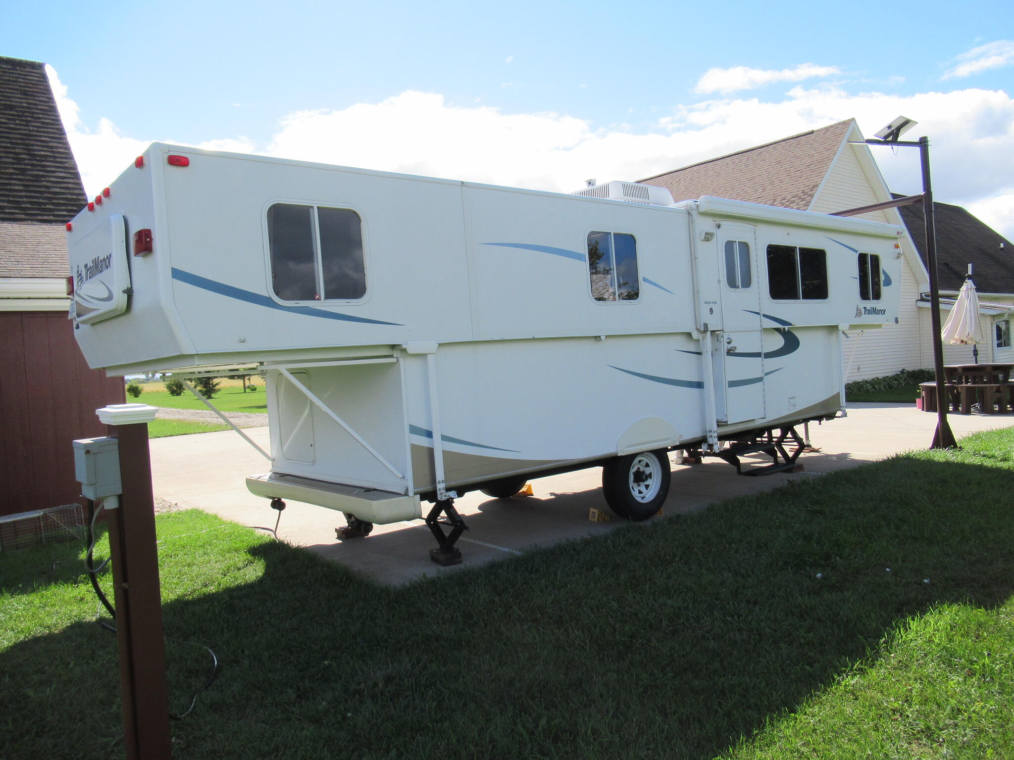 RV Popup Trail Manor for 11000 in Marlette, MI For Sale & Free